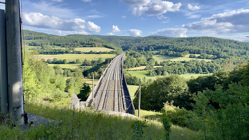 Overpass Viewpoint - Visual