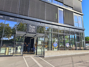 Photo n°21 de Son-Video.com Paris Est - Champigny à Champigny-sur-Marne (Magasin de matériel Hi-Fi)