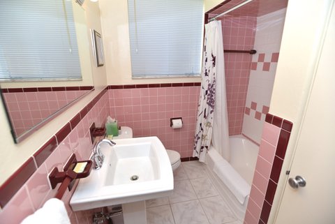 Friendship Suites by null