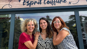 Photo n°17 de ESPRIT COIFFURE à Thouars (Salon de coiffure)