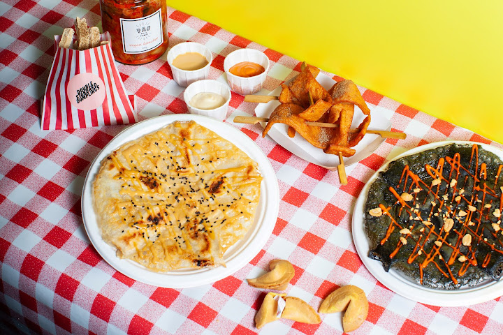 Ridley Road Market Bar by null