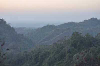 Photos of Mirinza Parjatan Complex