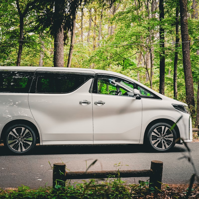 ウエインズトヨタ神奈川 茅ヶ崎店
