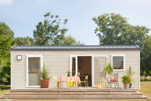 Photo n°1 de Camping Clicochic - Art de Vivre à Châteauneuf-du-Pape (Piscine)