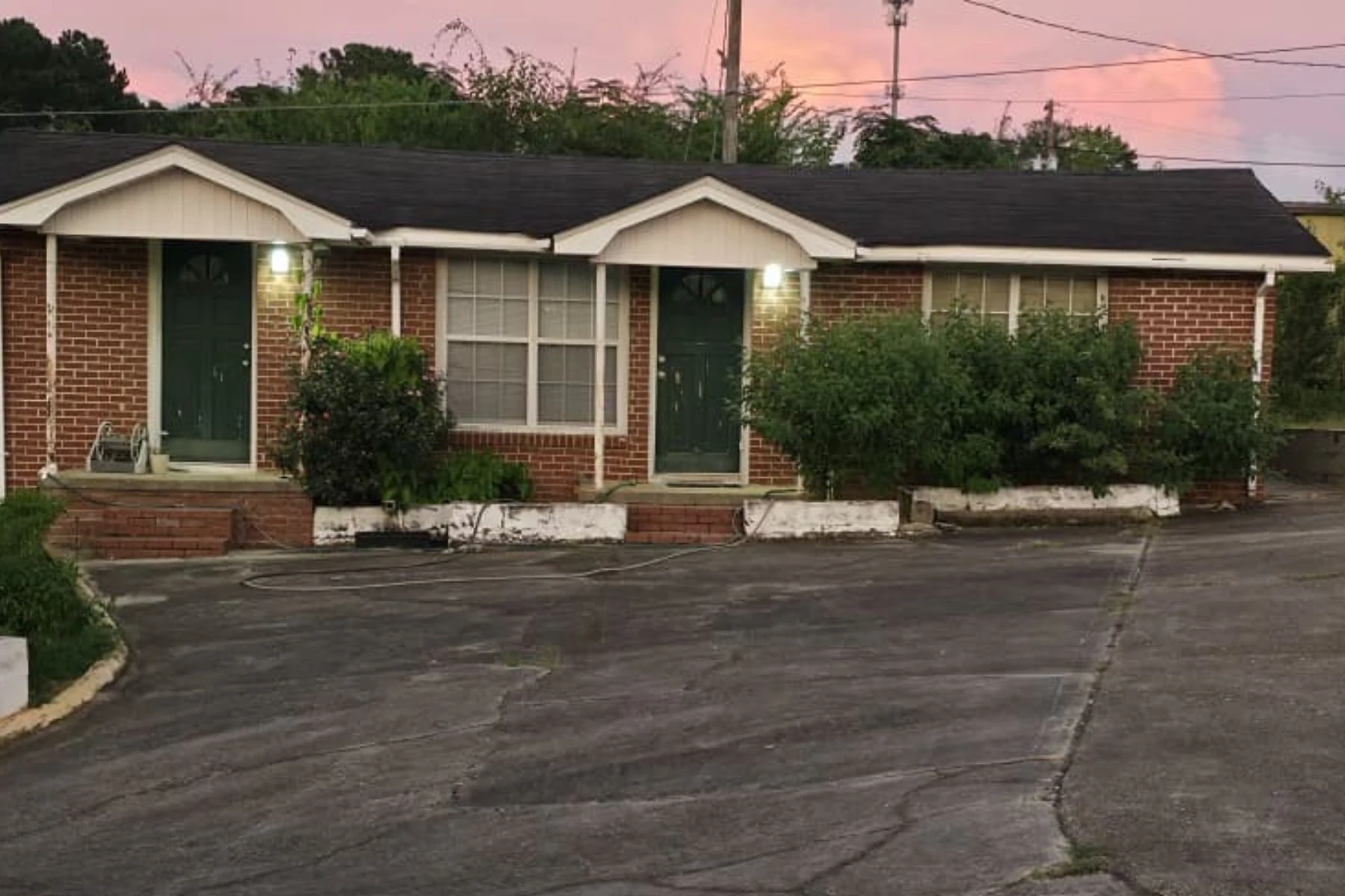 Budget Inn