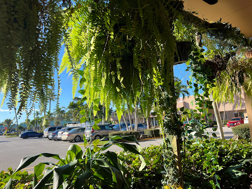 Shoppes in the Gardens