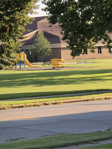 Edgelea Elementary School - Thumbnail