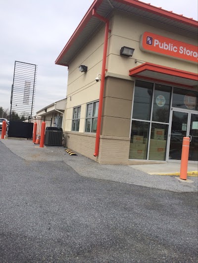 Public Storage