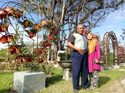 Photos of Taman Pohon Unik