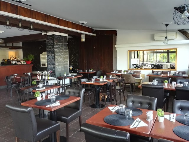 La Petite Auberge