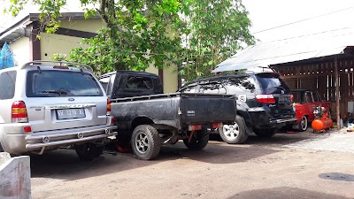 Photos of Bengkel Mobil BM Teknik Jl. Pinus 21