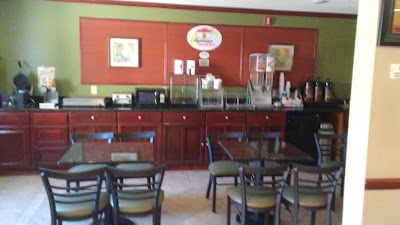 Photos of Super 8 Tilton/Lake Winnipesaukee
