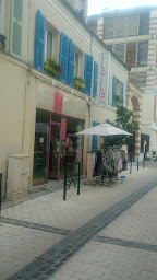 Photo n°5 de Lola Bis à Rueil-Malmaison (Boutique de lingerie)