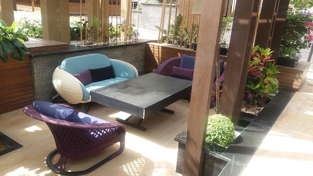 KYO Restaurant & Lounge
