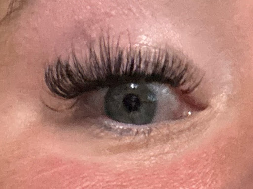 Cchic Esthetics - Visual
