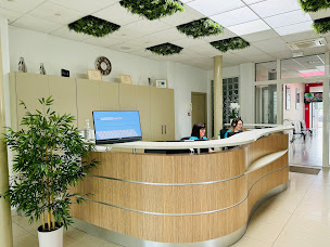 Photo n°2 de Selarl des Docteurs BALENGHIEN à Fitz-James (Orthodontiste)