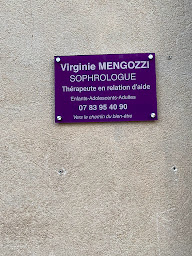 Photo n°1 de Association le chemin du bien être Virginie M. Sophrologue, Réflexologue, Thérapeute à Tourves (Praticien de médecine alternative)