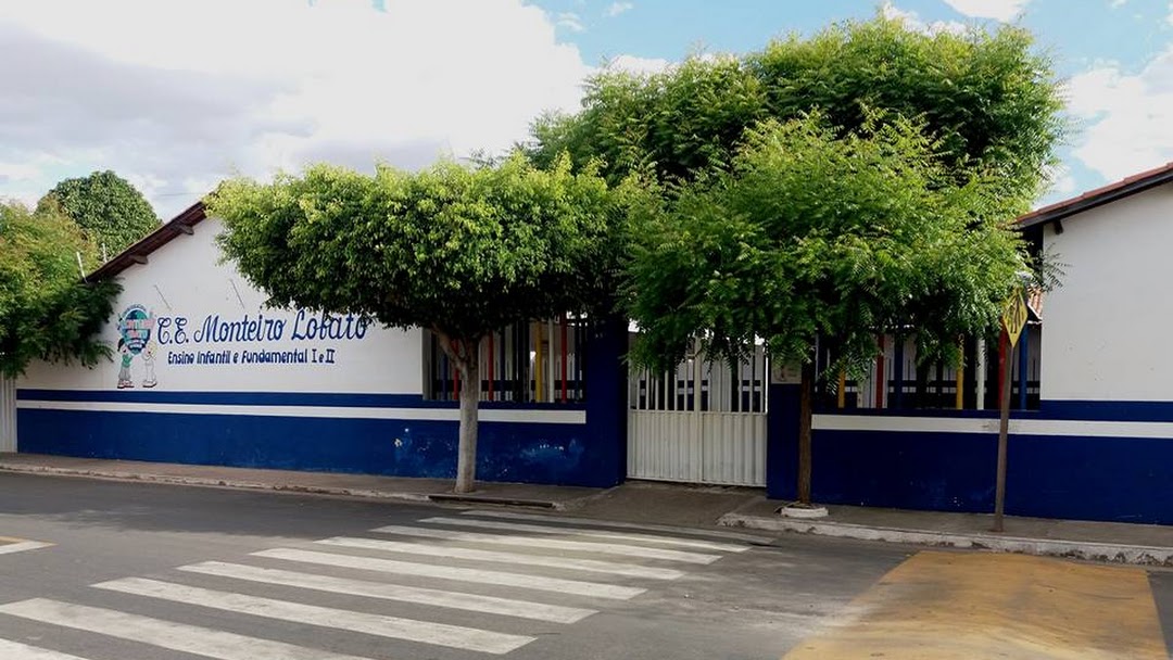 Escola Monteiro Lobato