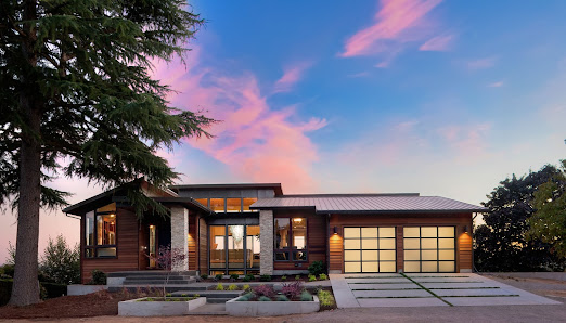 Tom Hinshaw, Baird & Warner 318 W Burlington Ave, La Grange, IL 60525