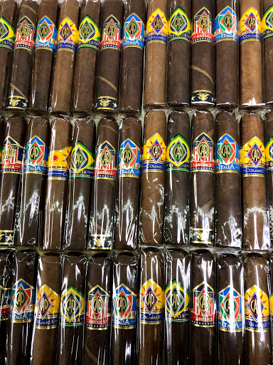 CIGAR CAVE - Visual