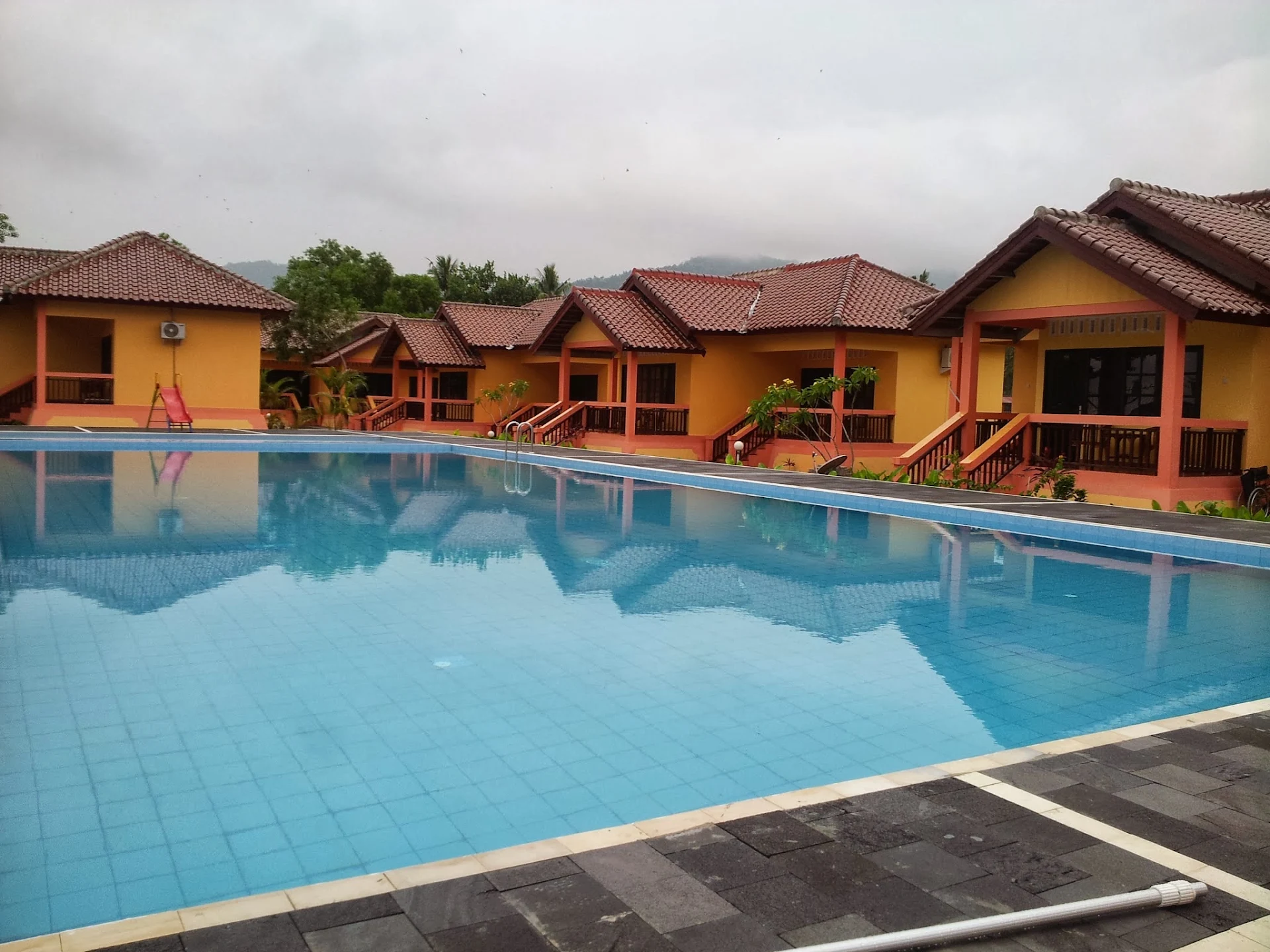 Batu Layar Hotel