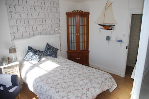 Photo n°9 de Le Monde Bleu à Neuf-Église (Chambre d'hôtes)