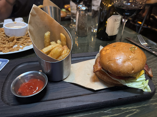 BLVD Grille - Visual