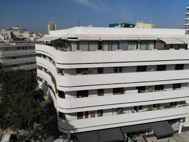 Cinema Hotel מלון סינמה