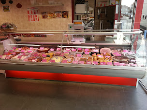 Photo n°41 de Boucherie debrion J&C à Saint-Amant-Tallende (Boucherie-charcuterie)