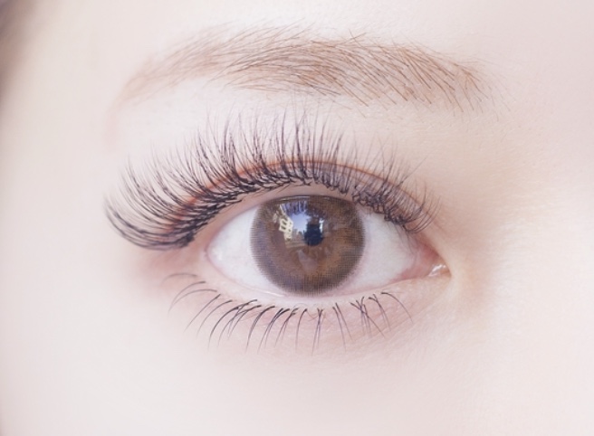 LEDマツエク.まつ毛パーマ Bella Luna ～eye collection～ベラルーナおもろまち店