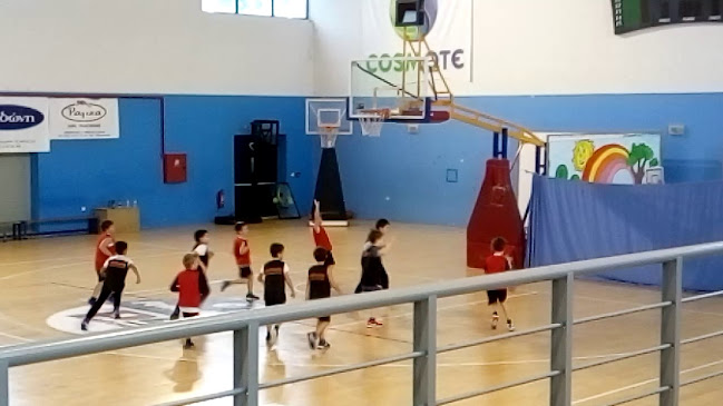 Σχόλια και κριτικές για το Κλειστό Γυμναστήριο Μελισσίων