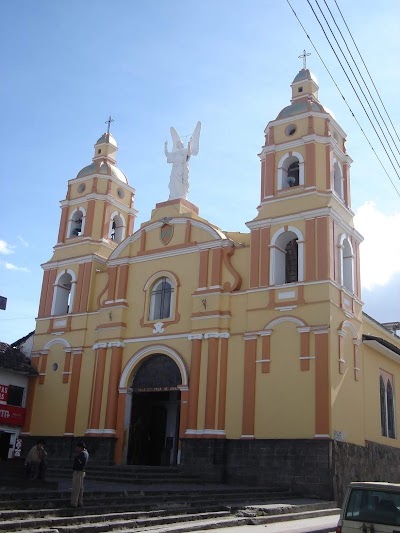 Photos of Parque Principal San Gabriel Ecuador