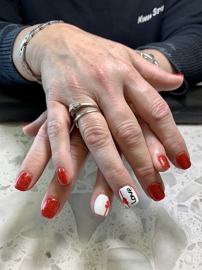 V NAILS and SPA