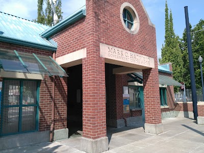 Mark O. Hatfield Government Center Station