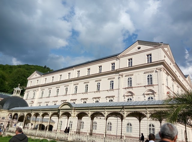 Park Colonnade