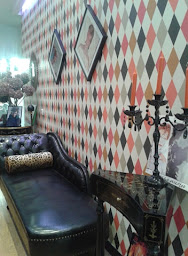 Photo n°6 de Blitz à Paris (Salon de coiffure)