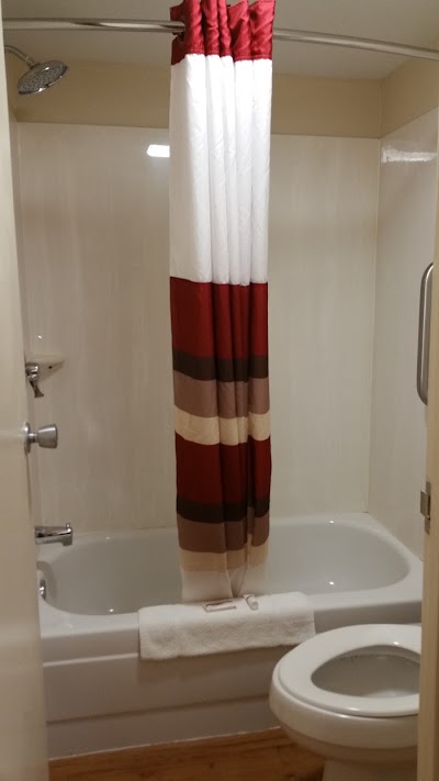 Photos of Red Roof Inn Columbus West - Hilliard