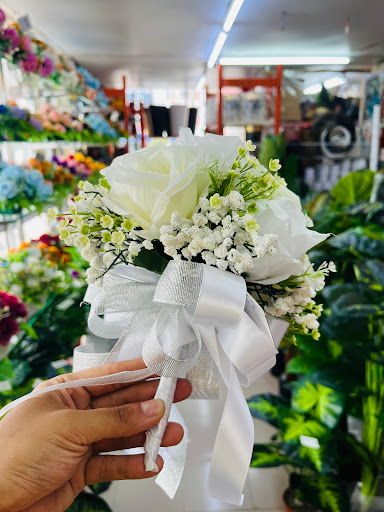 Kraftangan Dowin (Bunga, Hantaran, Alat Jahitan)
