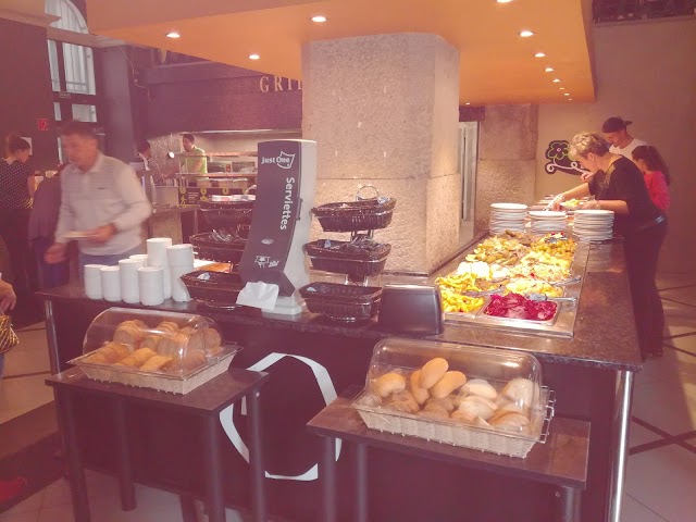 Gastland Bisztró Oktogon