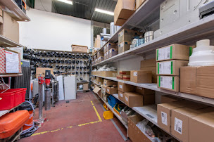 Photo n°13 de Garanka Plombier Chauffagiste Lyon à Villeurbanne (Magasin de matériel de plomberie)