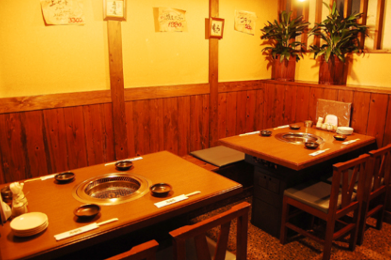 神戸牛 炭火焼肉 石田屋。 三宮本店