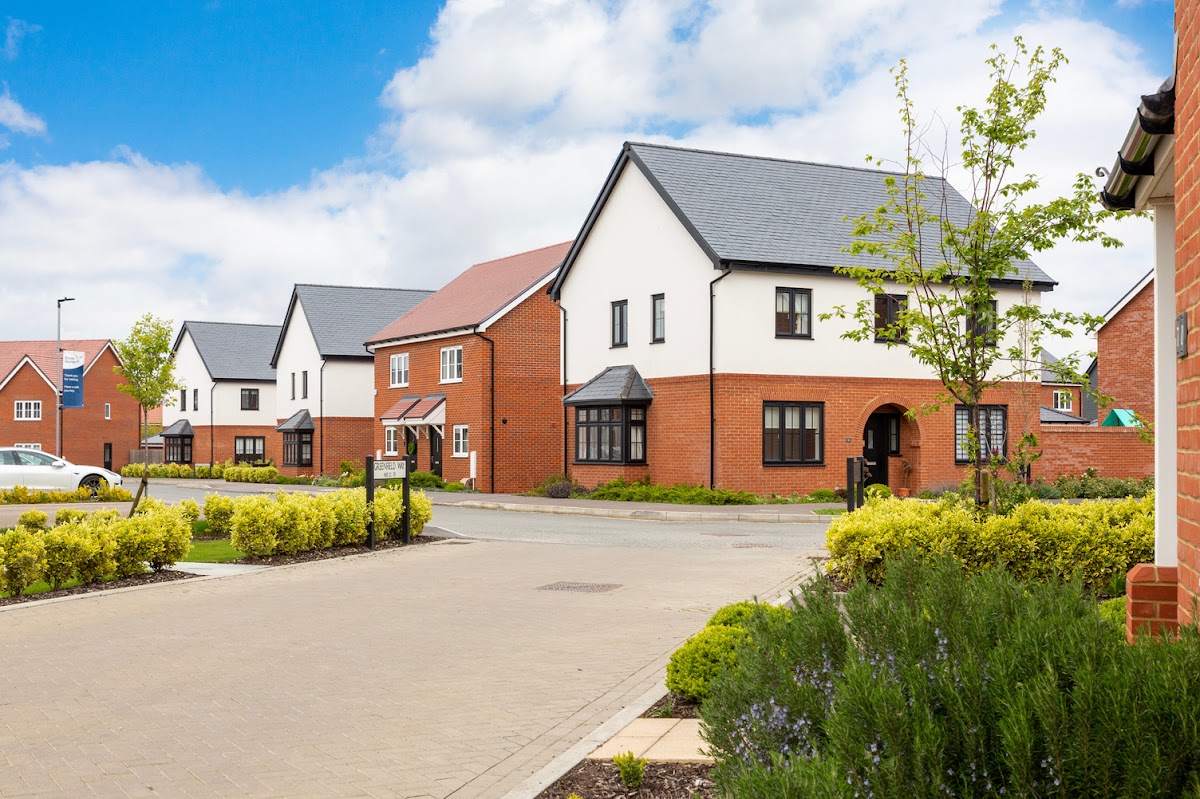 Bovis Homes - Hampton Water