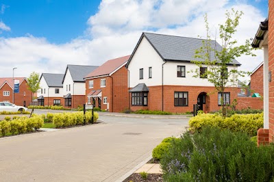 Bovis Homes - Hampton Water