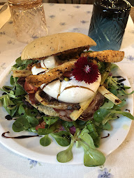 Photo n°18 de Café du Siècle à Collobrières (Restaurant)