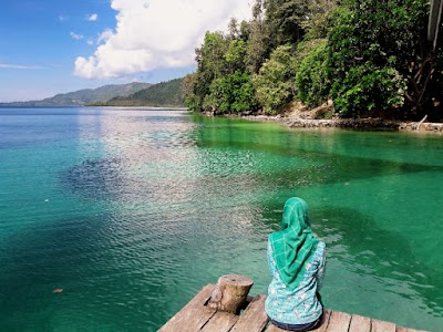 Photos of Peleng Island