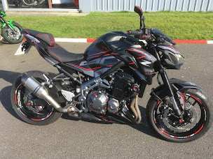Photo n°45 de Armor Moto - Yamaha - Kawasaki - Dafy Speed à Morlaix (Magasin de motos)
