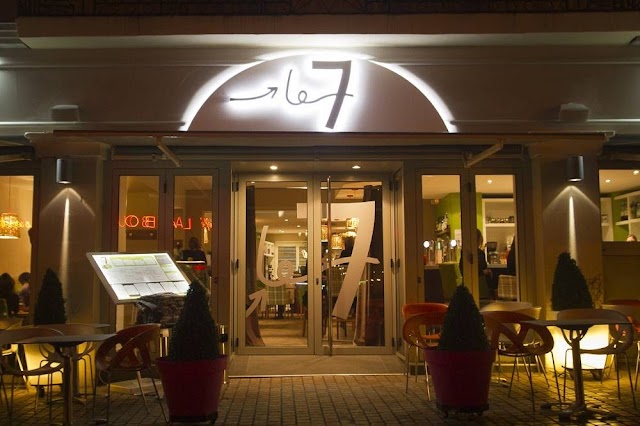 Le 7