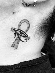 Photo n°7 de Flo Tattoo Workshop à Les Angles (Tatoueur)