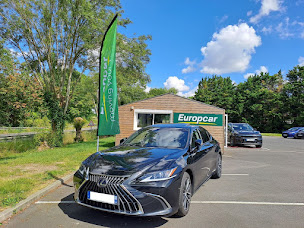 Photo n°4 de Europcar - Challans - Location Voiture & Camion à Challans (Agence de location de fourgonnettes)