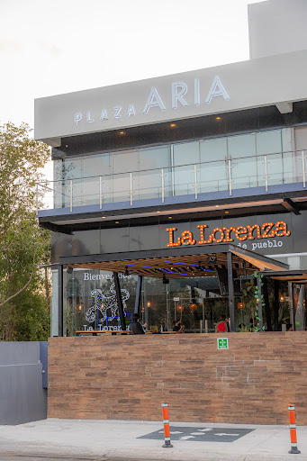 La Lorenza Cancún